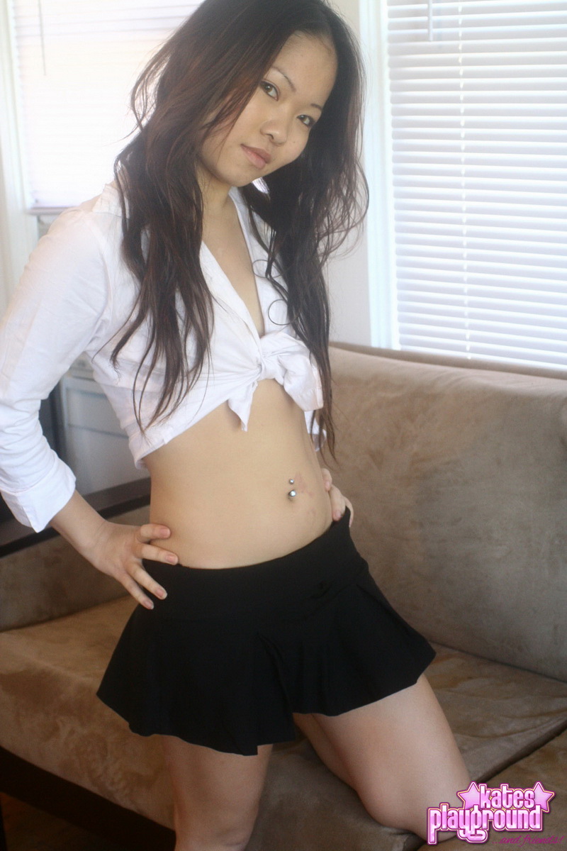 800px x 1200px - school uniform porn Kates sexy petite asian girlfriend Grace likes to tease  us in her